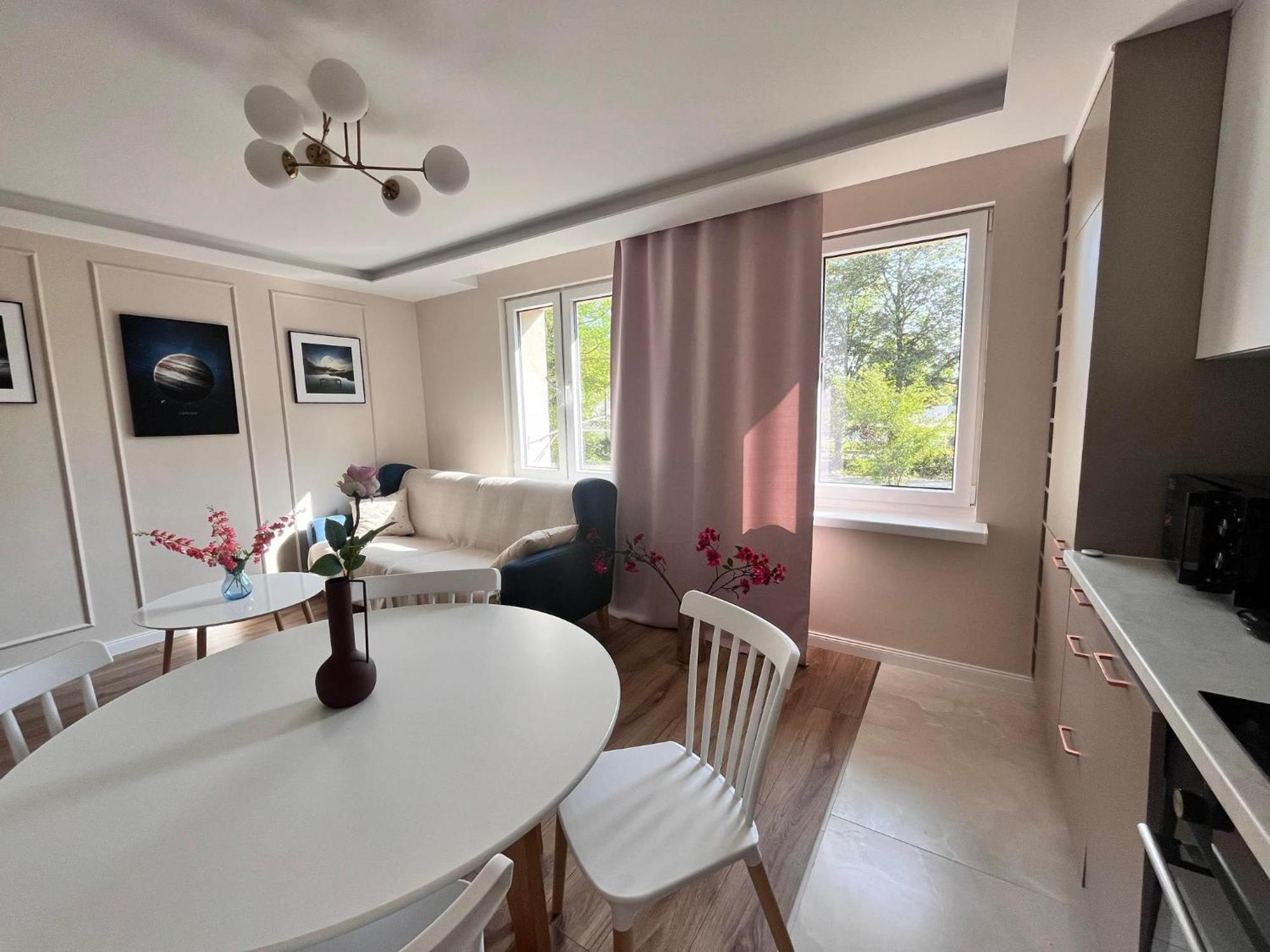 Prestige Apartment Bohaterow Warszawy Kielce Buitenkant foto